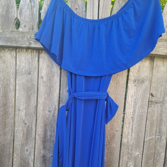 Women's Janette fashions maxi dress - Picture 4 of 5